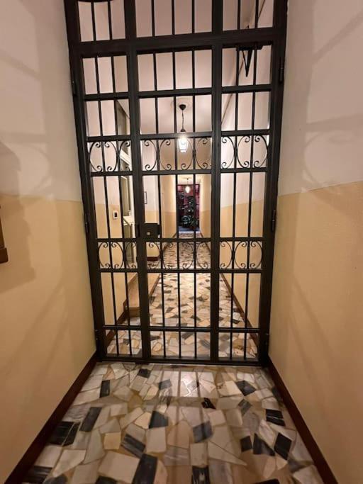 Casa Bradamanti Lägenhet Bologna Exteriör bild