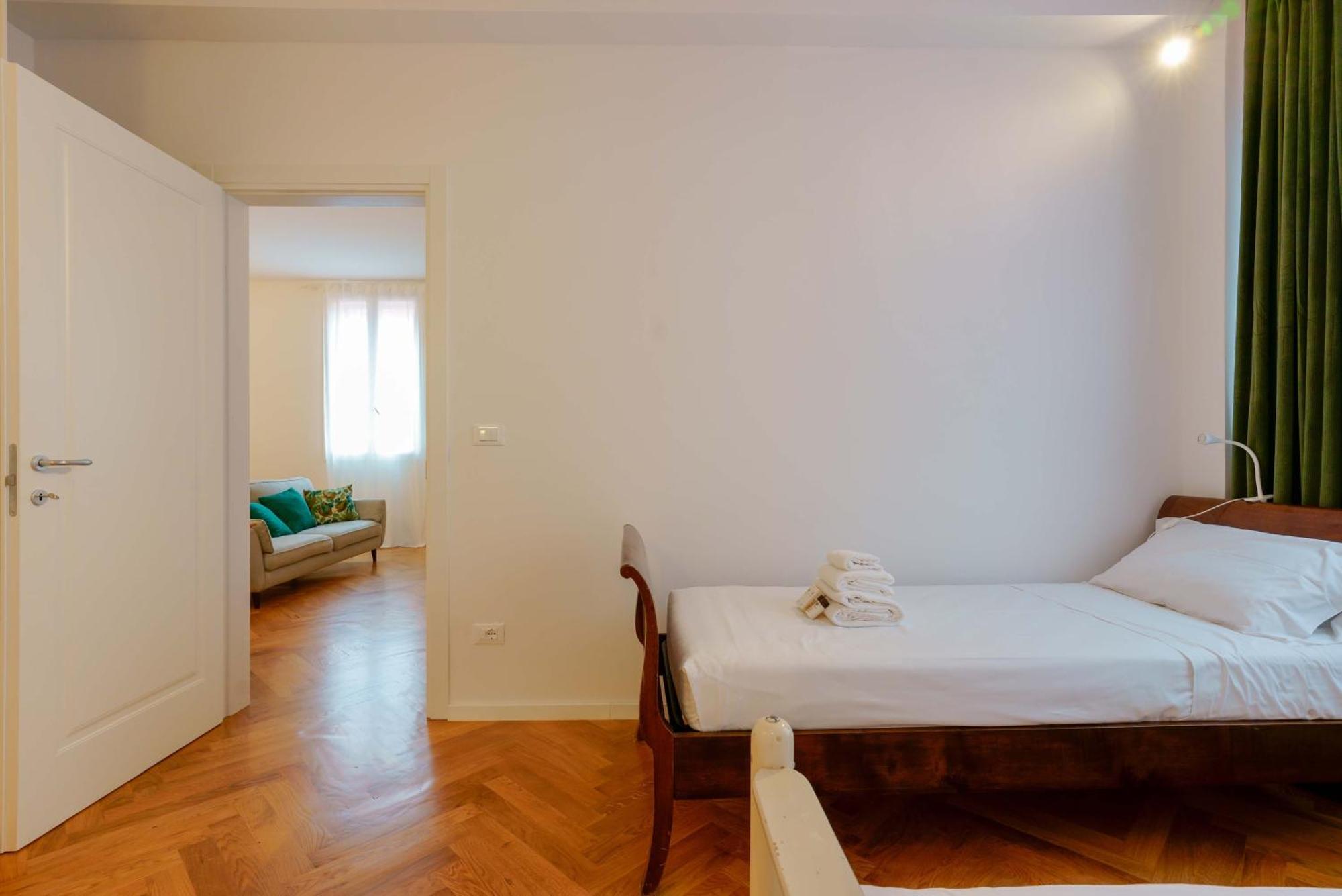 Casa Bradamanti Lägenhet Bologna Exteriör bild
