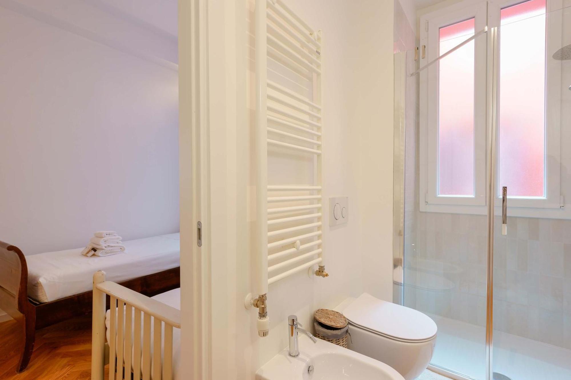Casa Bradamanti Lägenhet Bologna Exteriör bild