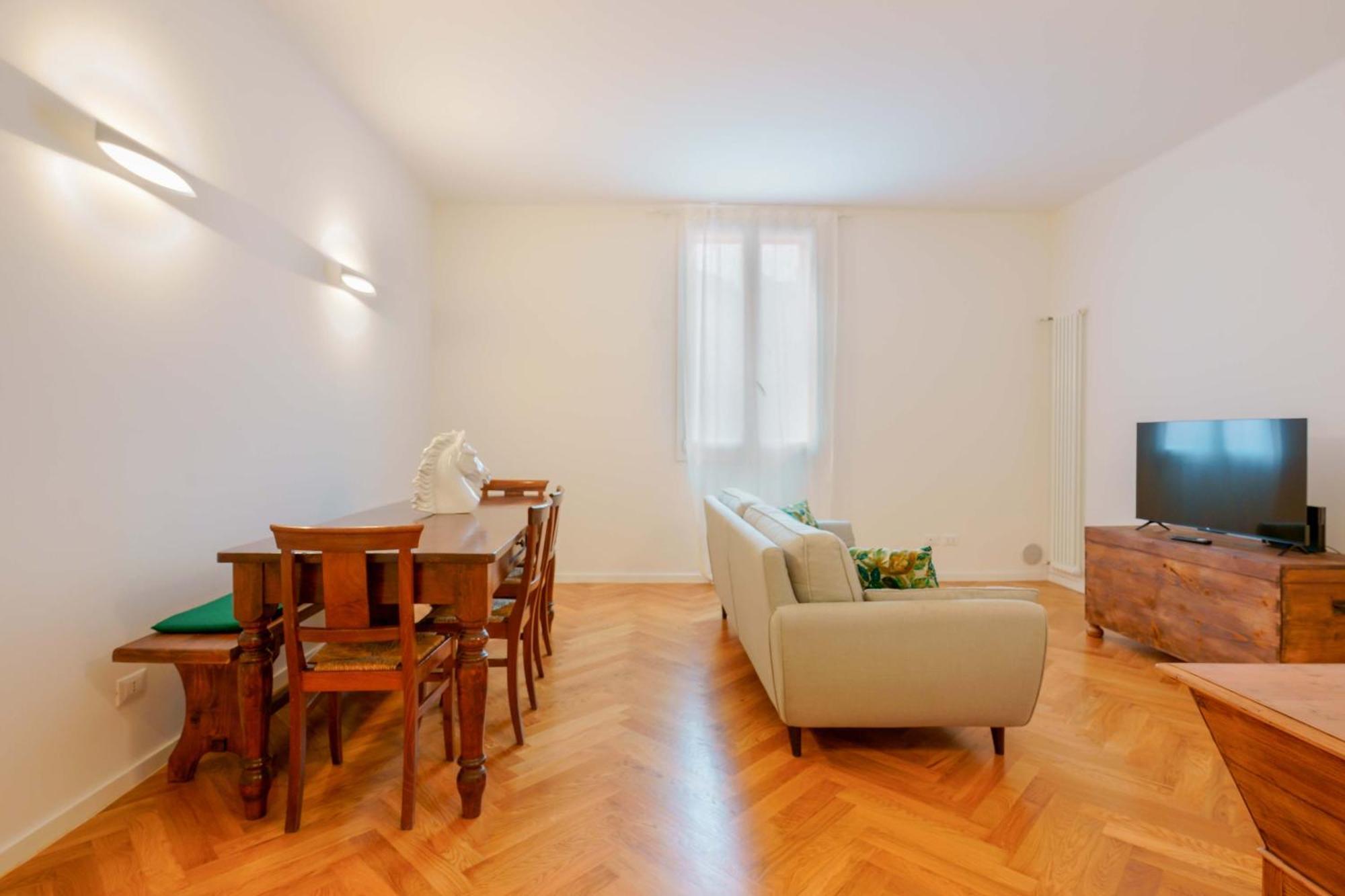Casa Bradamanti Lägenhet Bologna Exteriör bild